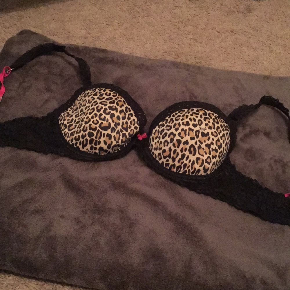 PINK Victoria secret bra